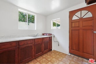 430 E 184th St in Carson, CA - Building Photo - Building Photo