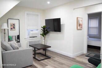 52 Dunbar Ave in Long Branch, NJ - Building Photo - Building Photo