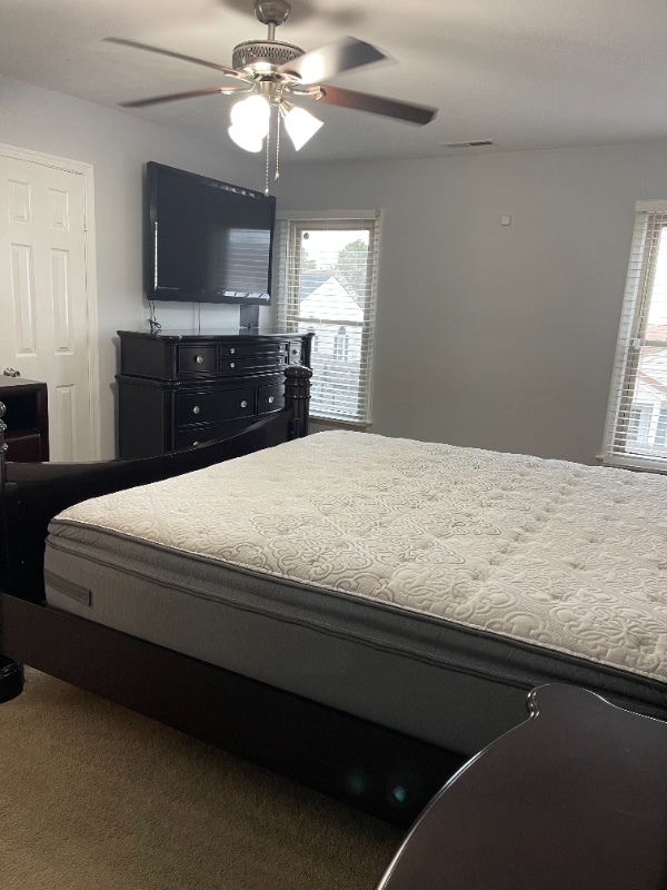 property at 4741 Woods Edge Rd