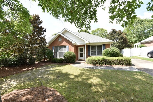 property at 2139 Heather Pl