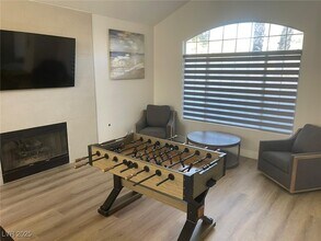 3001 Pearl Harbor Dr in Las Vegas, NV - Building Photo - Building Photo