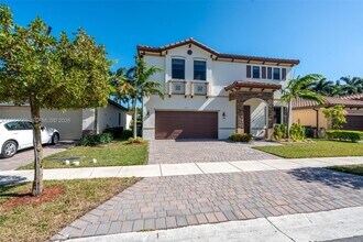 139 NE 27th Terrace in Homestead, FL - Building Photo - Building Photo