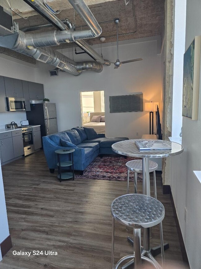 property at 1403 Corinth St