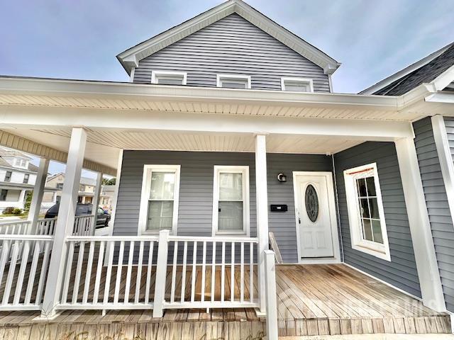 property at 101 S Pine Ave