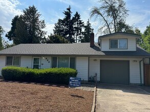 852 Leigh St in Eugene, OR - Building Photo - Building Photo