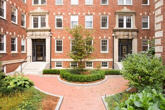 Chauncy Court Apartments in Cambridge, MA - Building Photo - Building Photo