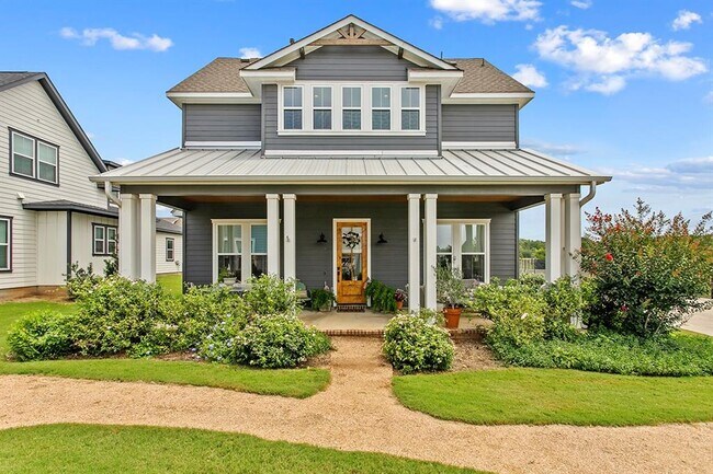 property at 1009 Twain St