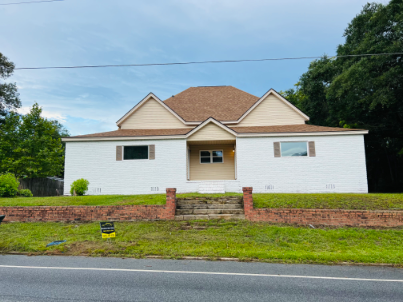 309 N Main St in Statesboro, GA - Building Photo