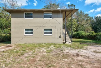 7929 Smart Ave in Jacksonville, FL - Building Photo - Building Photo