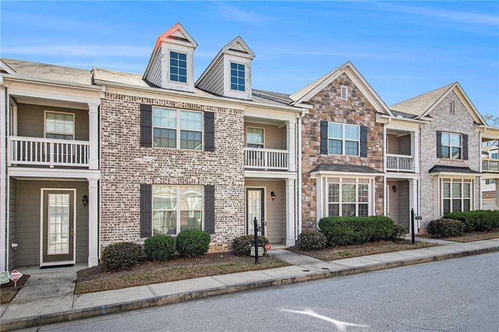 7599 Bucknell Terrace in Fairburn, GA - Building Photo