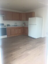 1037 N Primrose Ave in Rialto, CA - Building Photo - Building Photo
