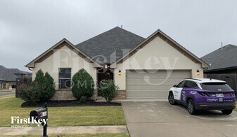 16716 Doyle Dr in Edmond, OK - Building Photo