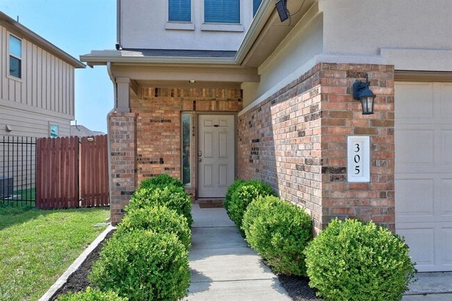 305 Earl Keen St in Leander, TX - Building Photo - Building Photo