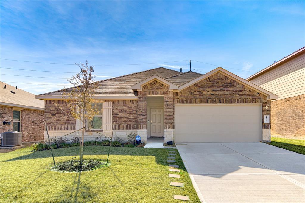 21335 Hendricks Holw Ln in Katy, TX - Foto de edificio