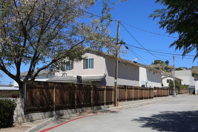 1178 Persimmon Ave in El Cajon, CA - Building Photo - Building Photo