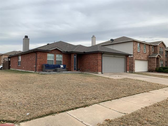 912 Mosaic Dr in Fort Worth, TX - Building Photo - Building Photo