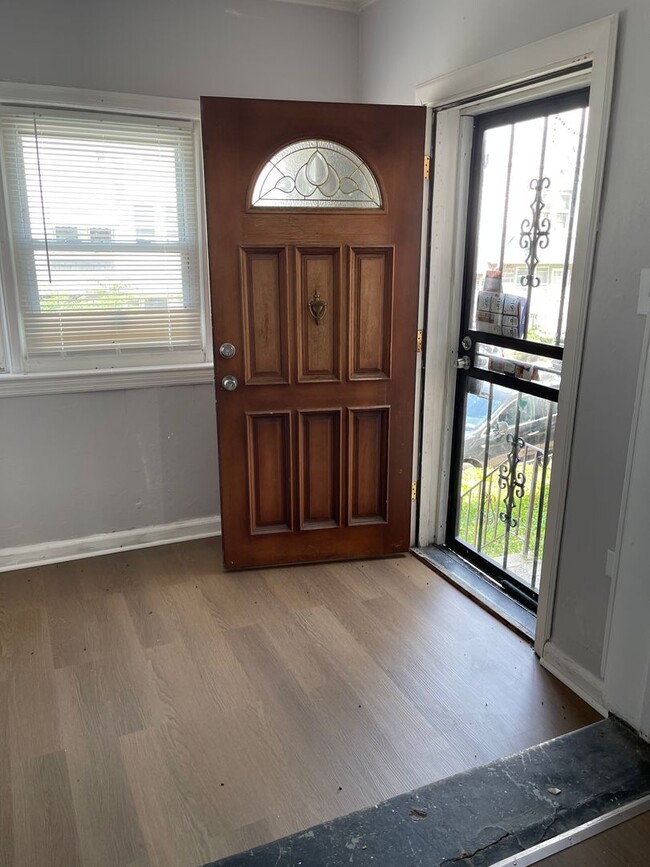 420 Woodcliffe Rd in Upper Darby, PA - Building Photo - Building Photo