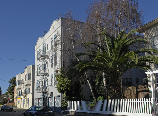 1809 Filbert St in Oakland, CA - Building Photo - Building Photo