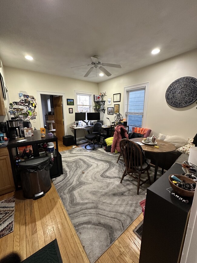 16 Homer Sq, Unit 1A