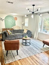 5442 Scofield Rd in Atlanta, GA - Building Photo - Building Photo