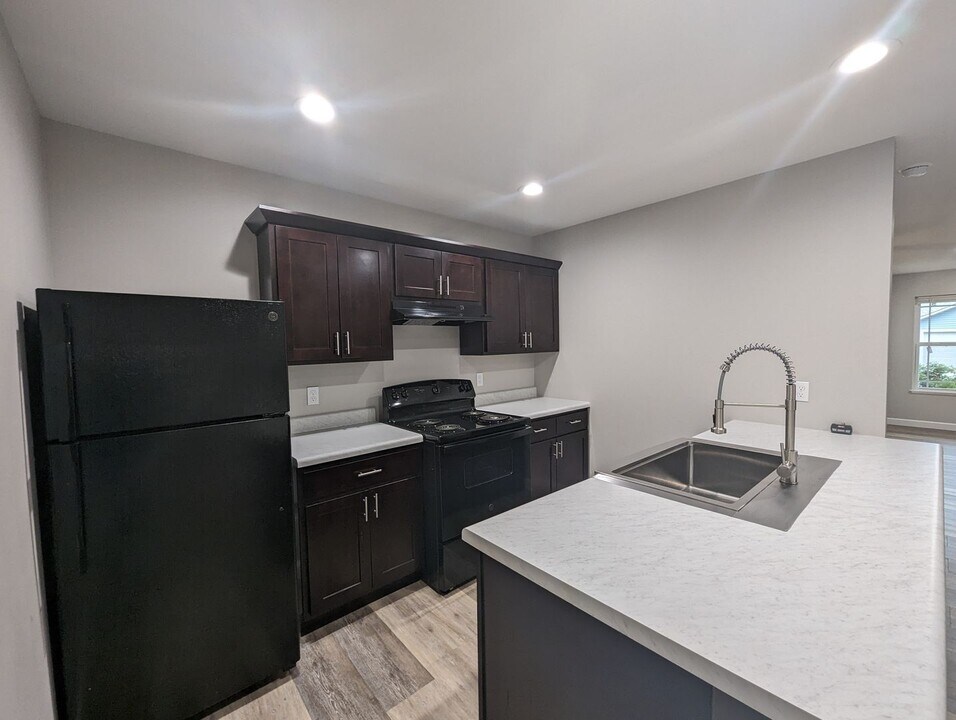 30-30 Southstone Dr in Batesville, AR - Building Photo