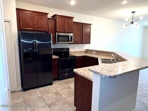 620 Remington Green Dr SE in Palm Bay, FL - Building Photo - Building Photo