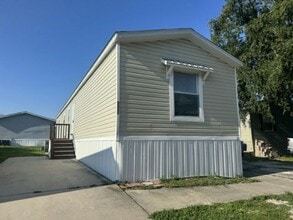 9311 Sunset Dr in Tampa, FL - Building Photo - Building Photo