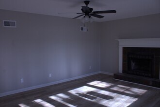 13070 New Halls Ferry Road in Florissant, MO - Building Photo - Building Photo