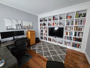 25 Meridian Ridge Dr in Newtown, CT - Foto de edificio - Building Photo