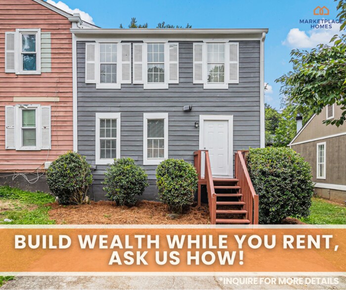 2032 Charter Manor in Lithonia, GA - Building Photo