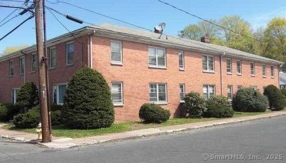 property at 39 Roberts St