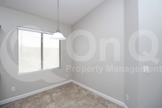 3721 S Ashley Pl in Chandler, AZ - Building Photo - Building Photo