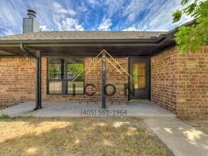 1912 N Gleason Ave in Bethany, OK - Building Photo - Building Photo