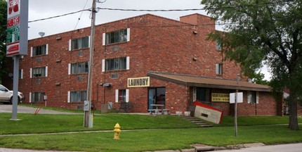 Highland Village Apartments in Lamoni, IA - Building Photo - Building Photo