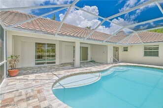 9031 Harvestwood Ct in Estero, FL - Foto de edificio - Building Photo