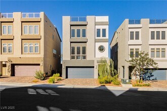7977 Mountain Lilac St in Las Vegas, NV - Building Photo - Building Photo