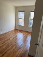 165 N Oraton Pkwy in East Orange, NJ - Building Photo - Building Photo