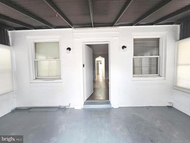 property at 2120 E Cheltenham Ave