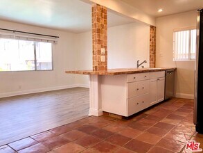 1435 N Fairfax Ave in West Hollywood, CA - Building Photo - Building Photo