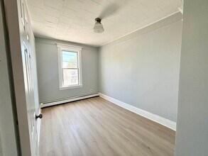 357A Ave E in Bayonne, NJ - Building Photo - Building Photo