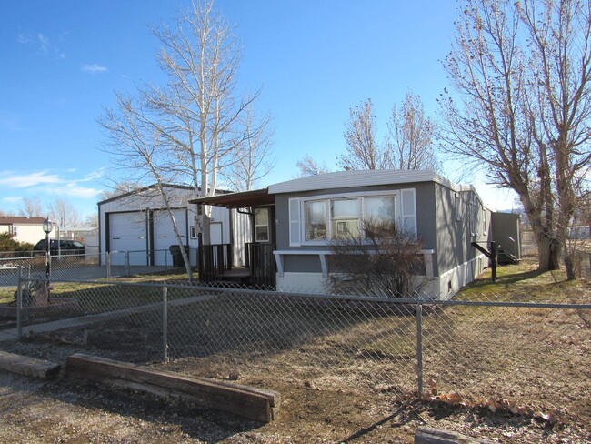 2775 Prairie Ln in Bar Nunn, WY - Building Photo - Building Photo