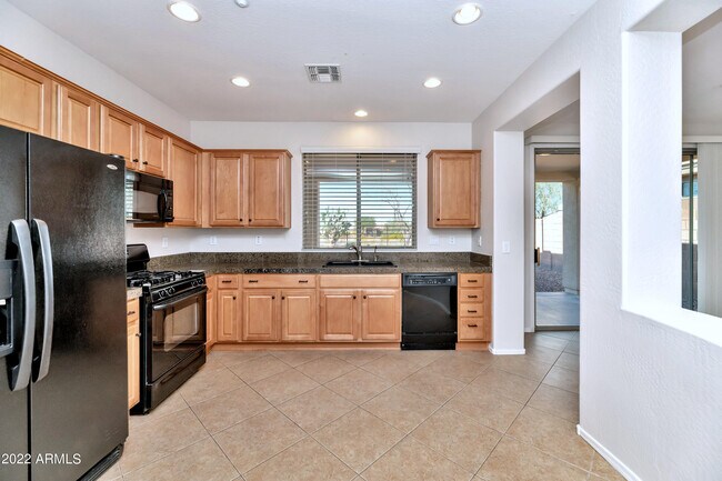 40834 N Noble Hawk Way in Anthem, AZ - Building Photo - Building Photo