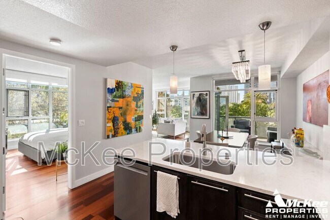 1199 Pacific Hwy in San Diego, CA - Building Photo - Building Photo