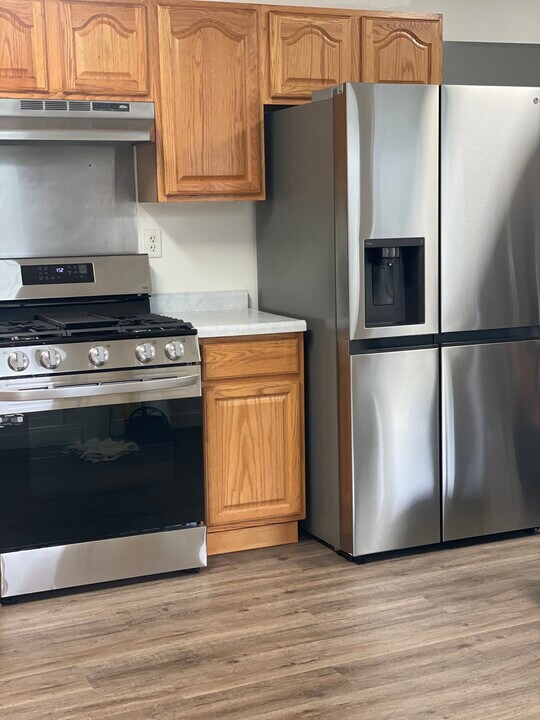 6821 14th Ave, Unit #4 in Kenosha, WI - Building Photo