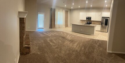9026 Red Cliff Ave in Odessa, TX - Building Photo - Building Photo