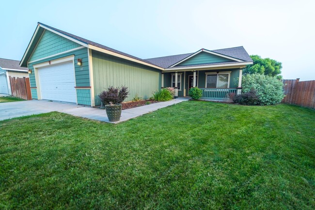 property at 406 Countryside