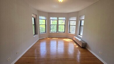7724 N Marshfield Ave, Unit 2A in Chicago, IL - Building Photo - Building Photo