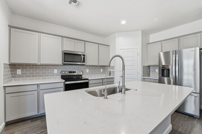 23928 W Ripple Rd in Buckeye, AZ - Building Photo - Building Photo