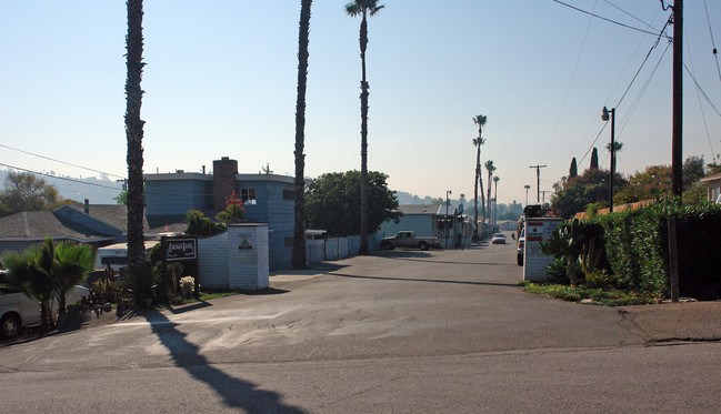 Carman Ranch Mobile Manor in Spring Valley, CA - Building Photo - Building Photo