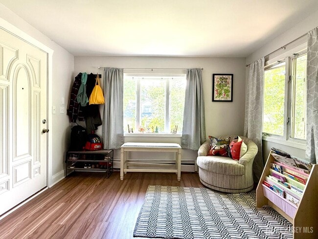 265 S 8th Ave in Highland Park, NJ - Building Photo - Building Photo